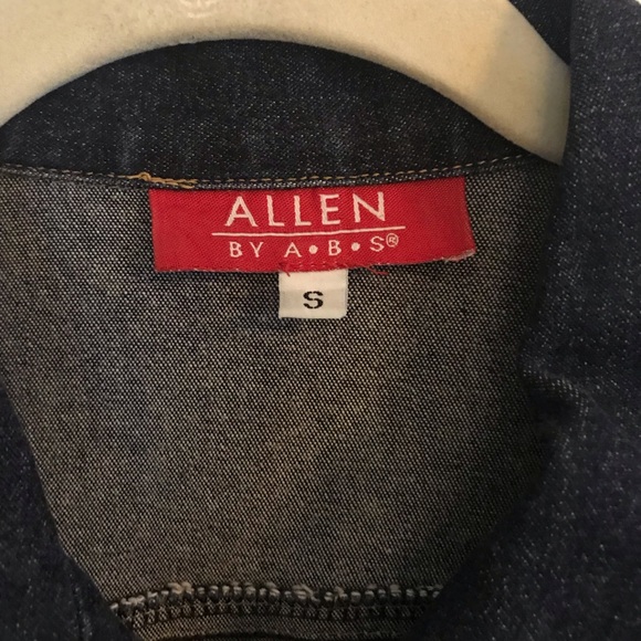 Denim jacket - Picture 2 of 2